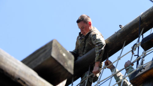 Teaming Up Against the Confidence Course | 5th Regiment, Advanced Camp